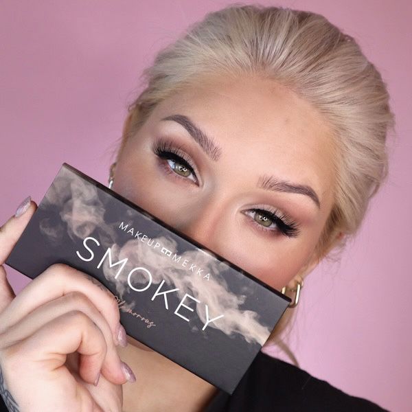 Smokey Glamorous Eyeshadow Palette